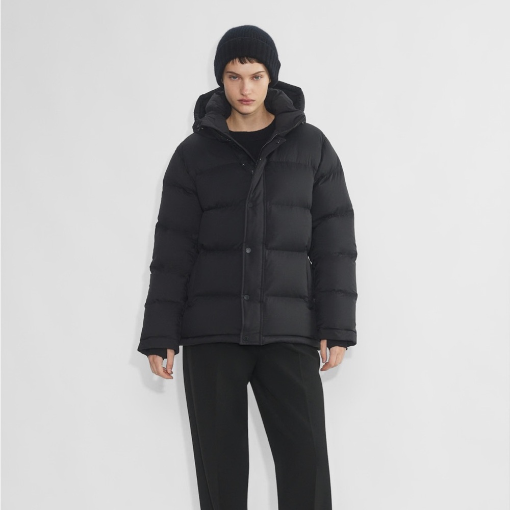 Aritzia The Super Puff black size small, excellent condition!
